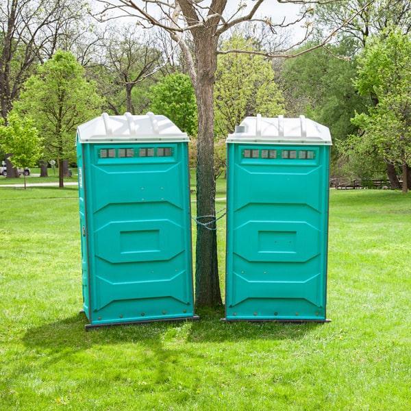 many long-term porta potty rental companies offer customized options for events or projects that require particular features or amenities